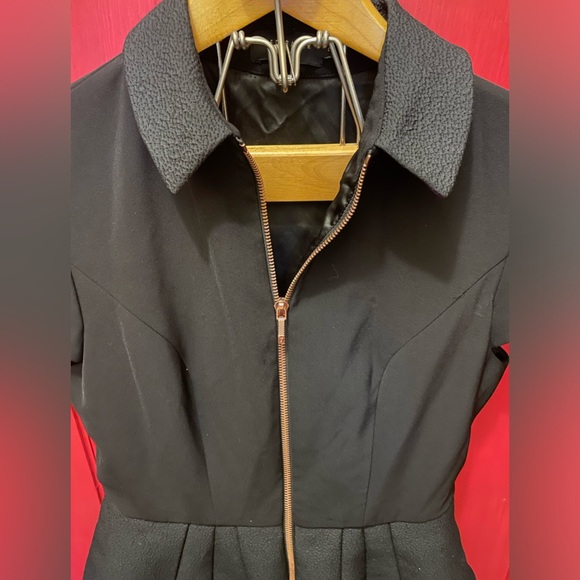 Ted Baker black collared balloon mini dress with rose gold full zipper - Picture 3 of 9